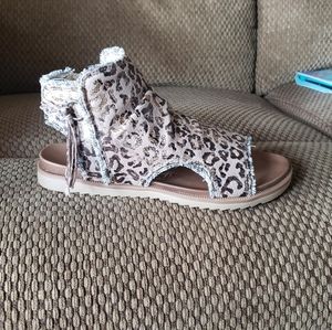 Cheetah Print Sandals